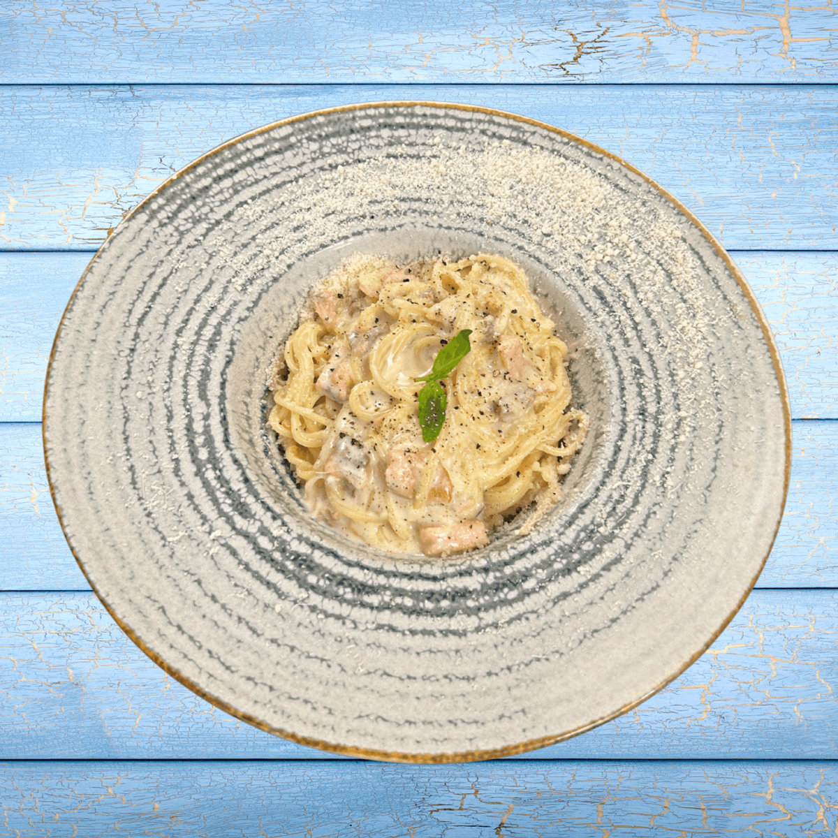 Tagliatelle cu Somon